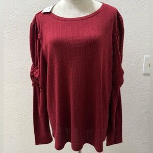Dorose Women's Top
Size: XXL
NWT